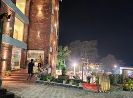 SeaFORT Beach Resort