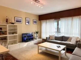 Central and Modern in the Port