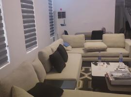 Atlantic Vile SDB4 off Haris Drive VGC Lagos, hotel a Lekki