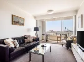 2 Bedroom Darling Harbour Waterviews Parking Pool