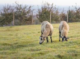 Tente à la Ferme, hotel a Fiennes