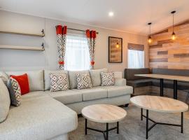 Birdsong Lodge at Brickyard Lakes, hotel v destinaci Amotherby