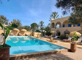 Villa 15 personnes avec piscine, hotel v destinaci Sidi Kaouki