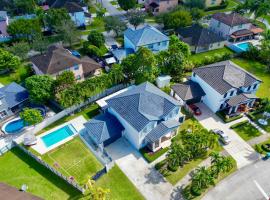 Miami Getaway Heated Pool Villa with Mini Golf & BBQ