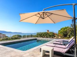 Villa le Palmier 10 personnes piscine, vue mer, plage, hotel v destinaci Olmeto