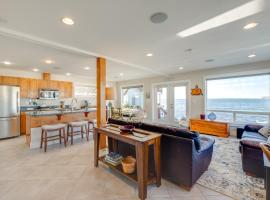 Ocean Views and Beach Access at Cottage on Birch Bay, ξενοδοχείο σε Blaine