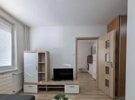 1,5 room apartment, LM, Priebežná