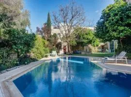 Stunning 5BR Villa with private pool & terrace by 360 Estates