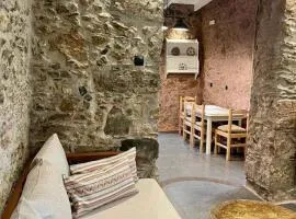 Το Ρόδι Voutas Cottage house