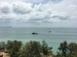 D'Wharf Private Residence Full SeaView