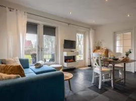 NEW Hello Zeeland - Cozy Country Cottage