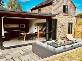 Knatchbull Cottage, Hotel in Downhead