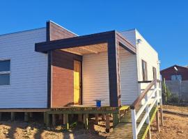 CABAÑA Con TINAJA, hotel in Guanaqueros