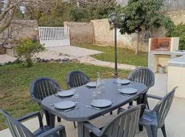 Maison 6 pers, avec jardin, clim et pétanque