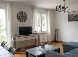 Maison 6 pers, avec jardin, clim et pétanque