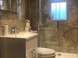 Reay Street Apartment