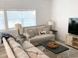 Coastal Condos on the Marsh 6A