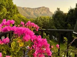 GRACE COTTAGE Charming 2 Bed en-suite Cottage with Solar