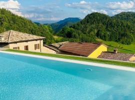 Ca' Nobili - Charming Country House, spa hotel in Vetto