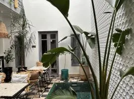 Riad Be Colors