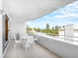 6- 'Cote D'Azur' 6 Douglas Street Sunshine Beach