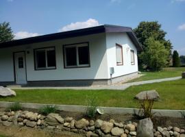 Behaglicher Bungalow für Mensch und Hund, bungalow in Barkhagen