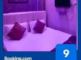 Glitz Hotels Shiv Kashi P Guest House - Nr Dashashwamedh Ghat Varanasi