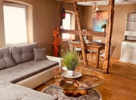 SECRA Exclusive Appartement 44, Hotel in Burrweiler