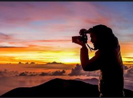 Mount Batur sunrise climb with breakfast and guide, hotel v destinaci Kubupenlokan