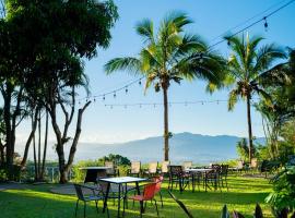 Buena Vista Chic Hotel, hotel en Alajuela