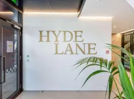 Hyde Lane APT - Walk to Shops Cafes Attractions
