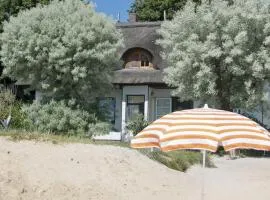 Beach house F994 Comfortable holiday residence