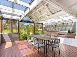 Nordic Fairway - Pet Friendly - 10 mins to Hyams Beach