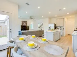 Family-Friendly Home with Yard in Hockley!