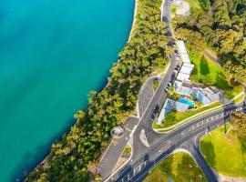 레이크스 엔트런스에 위치한 호텔 Ocean Views Motel Lakes Entrance