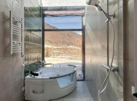 Villa Cielo Mestia, khách sạn có bồn jacuzzi ở Mestia