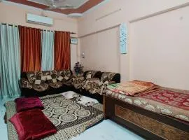 KUMBH HOME STAY NEAR ARAIL GHAT Sangam