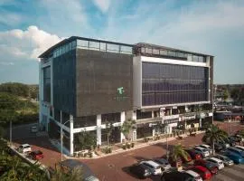 T+ PREMIUM HOTEL