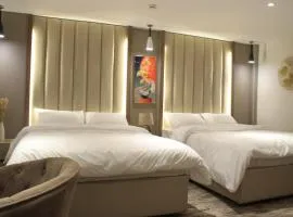 Azmal Hotel & Suites