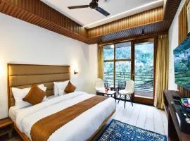 LA Riqueza Koala Inn # 5 Mins from mall road # Mountain view Rooms # Free Pick-up from Dharamshala & Mcleod Ganj Bus Stand