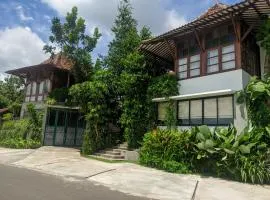 Omah Betakan Boutique Homestay