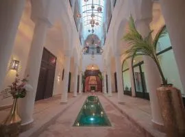 Palm View Palace