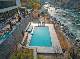Echor Palm Bliss Riverside Resort & Spa Kasol, hotel v destinaci Kasol