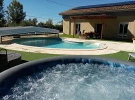 Laroclya