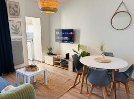 Appartement 42 m2 - 10 min gare - Fibre - Smart TV，位于默伦的酒店