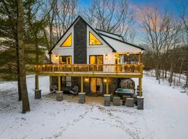 Luxury Getaway with Nature and Comfort, luxury hotel in Albrightsville