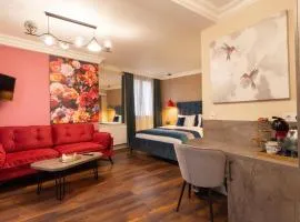 Lambrina 2 Apartment