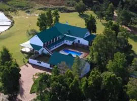 L'Heritage Retreat