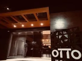 Otto Hotel