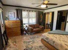 MyGreenAcres Studio 1BA Near Sedona in Wine country